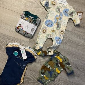 Brand new newborn clothes